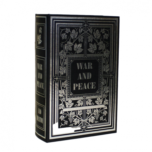 Caja libro WAR AND...