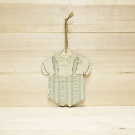 Colgante ropa niño